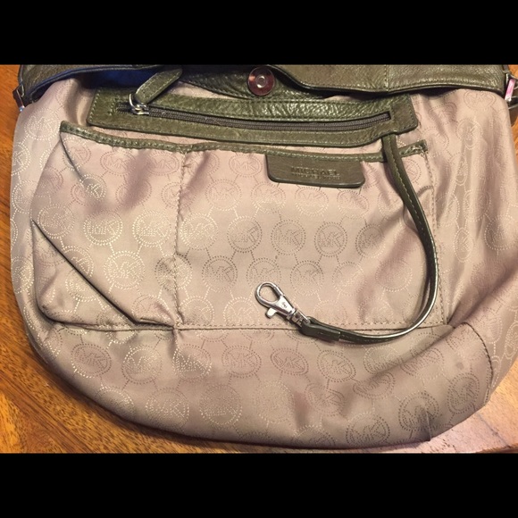Michael Michael Kors Green Turn-Lock Hobo Bag